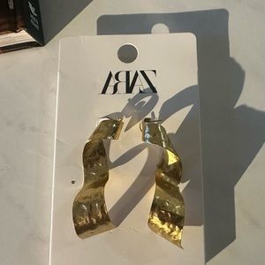 ZARA Textured Earrings-Golden